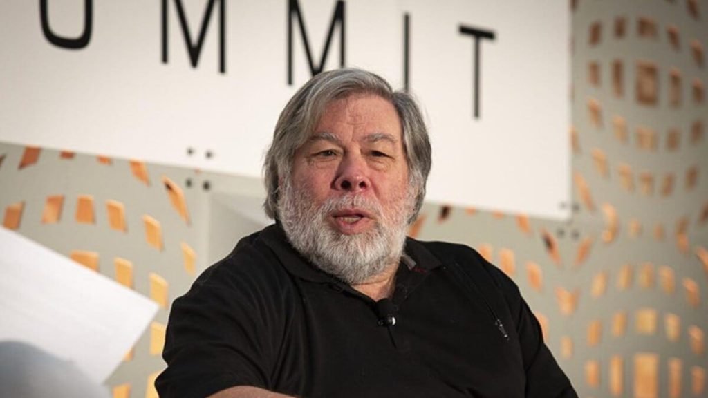 Apple Co-Founder Steve Wozniak-LA-Blockchain-Summit-Speakers