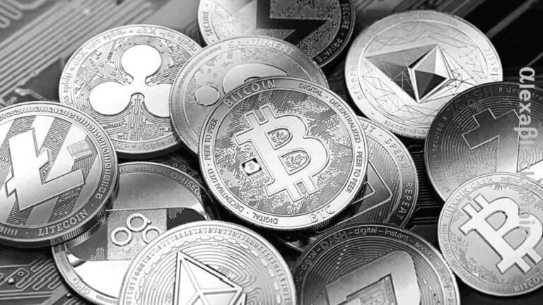 Bitcoin Faces Mounting Short-Term Pressure Amid Macro Turmoil