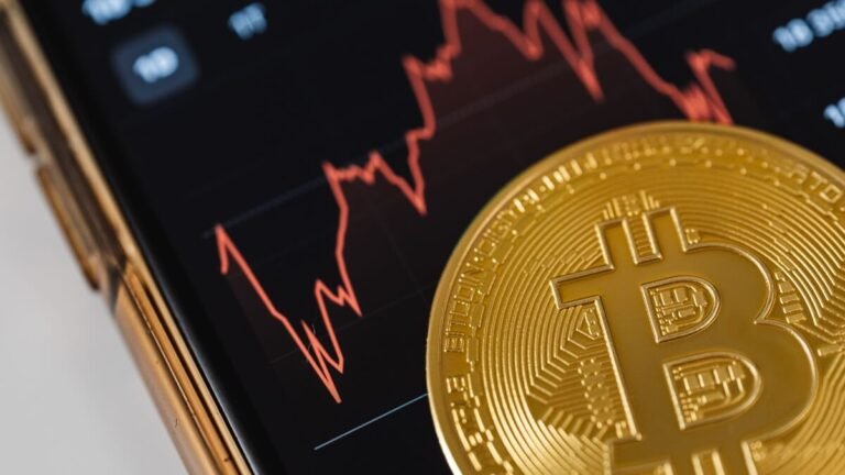 Can Bitcoin Hold Near $75,000 as ETF Buying Counters Oil Shock and Iran Risk